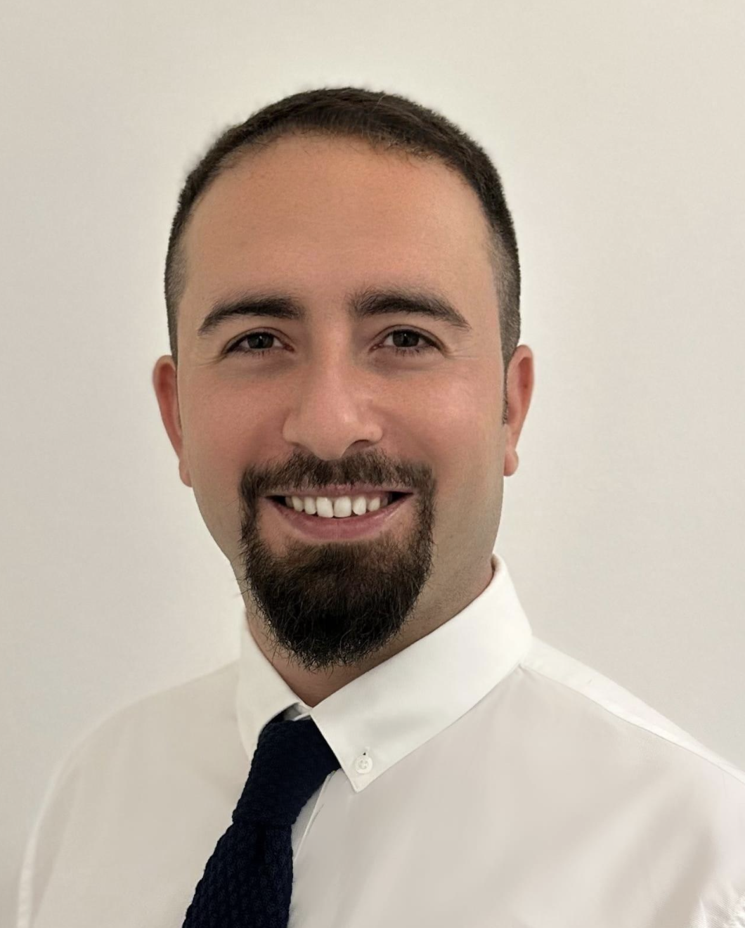 Op. Dr. Erek Öztürk